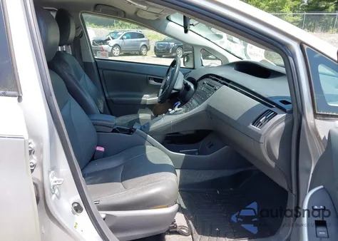 2011 Toyota Prius Two from USA, damaged, VIN JTDKN3DU2B0275557